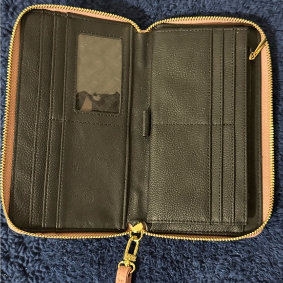 Steve Madden Pink Wristlet Clutch - Picture 5 of 8